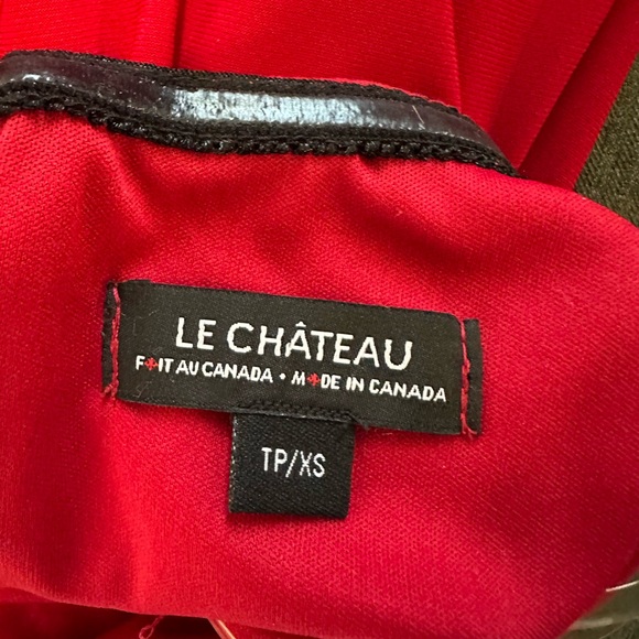 Le Chateau Halter Neck Dress with Front Slit - Picture 7 of 8